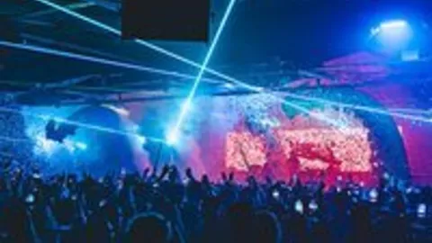 SuperMotive Bristol 16+ Summer Rave Image